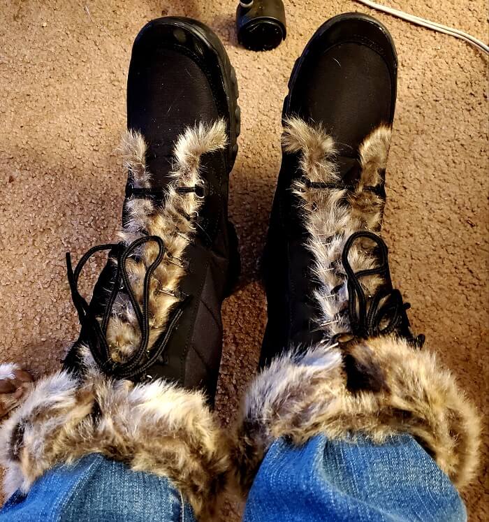 AUSLAND Snow Twin Peaks Fur Boots
