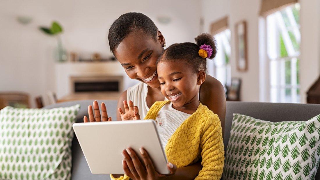 1500x1000 parent child tablet 1